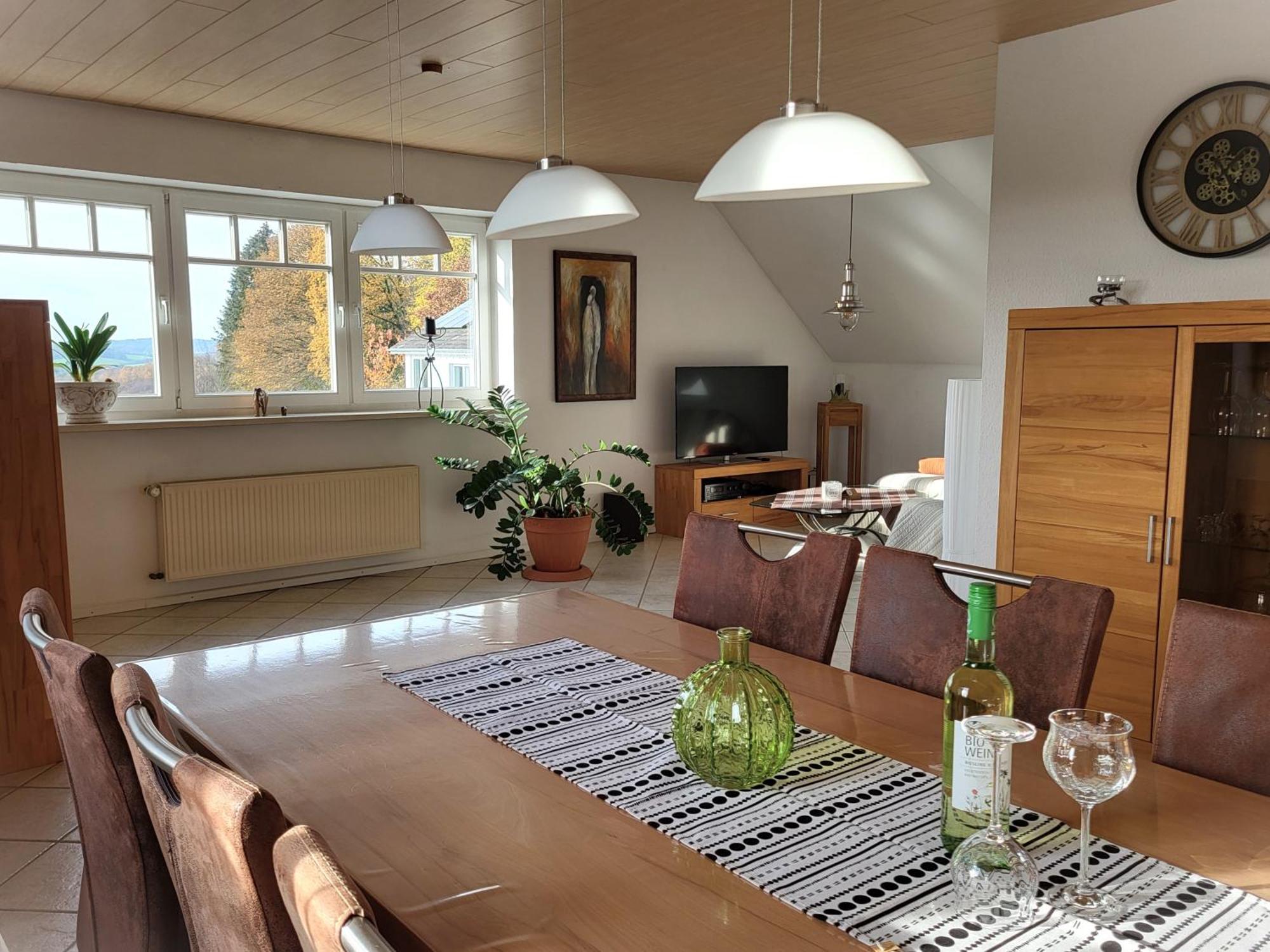 Ferienwohnung Falkenhof ลินด์ลาร์ ภายนอก รูปภาพ